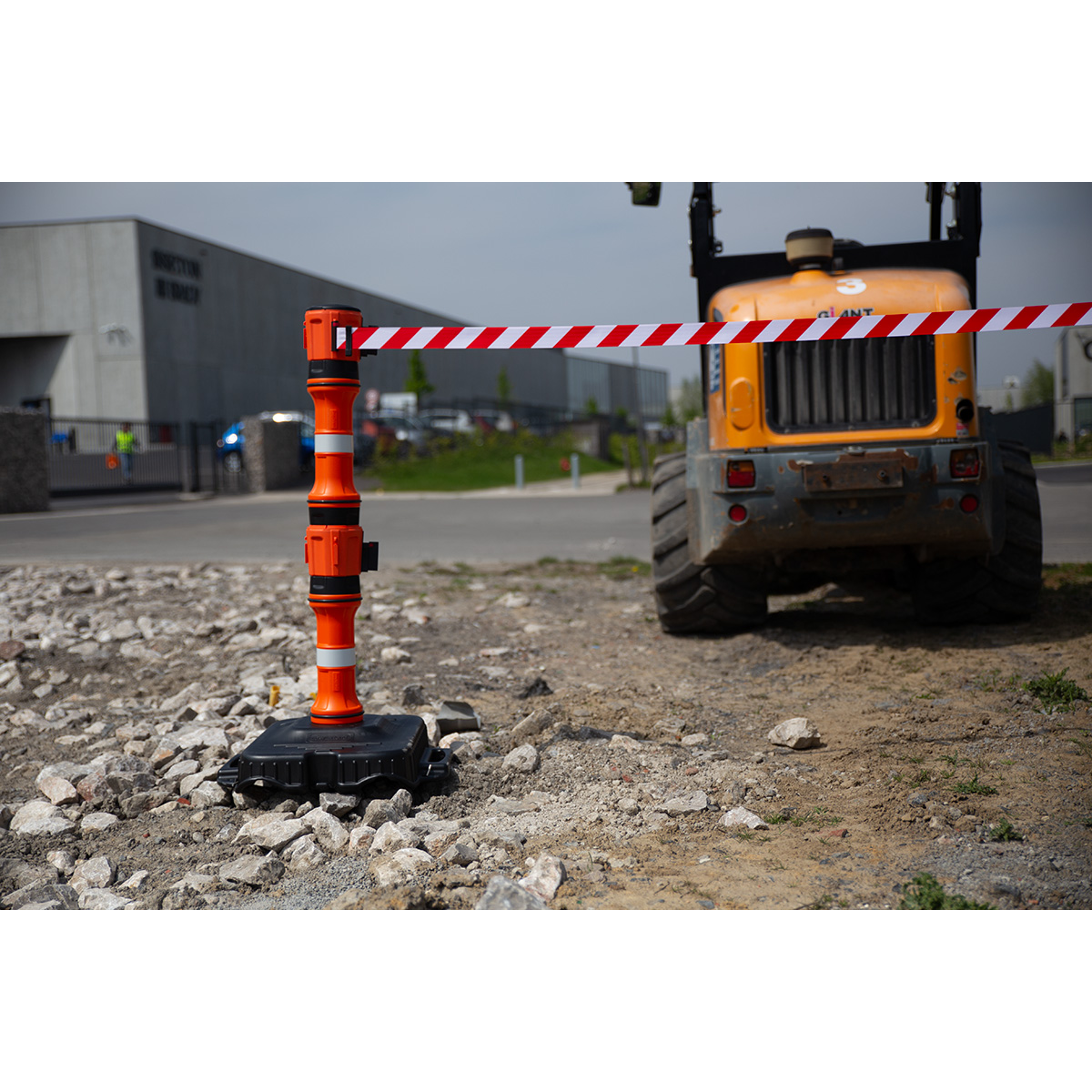 EasyExtend Double Head Units, Post w/Base - Black/Yellow Belts, 2 Pack