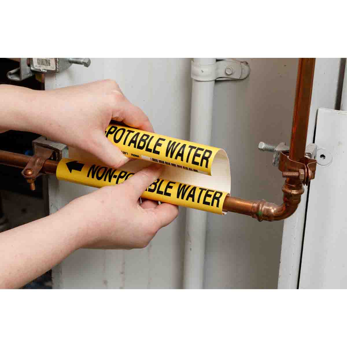 NON-POTABLE WATER Snap-On Pipe Marker