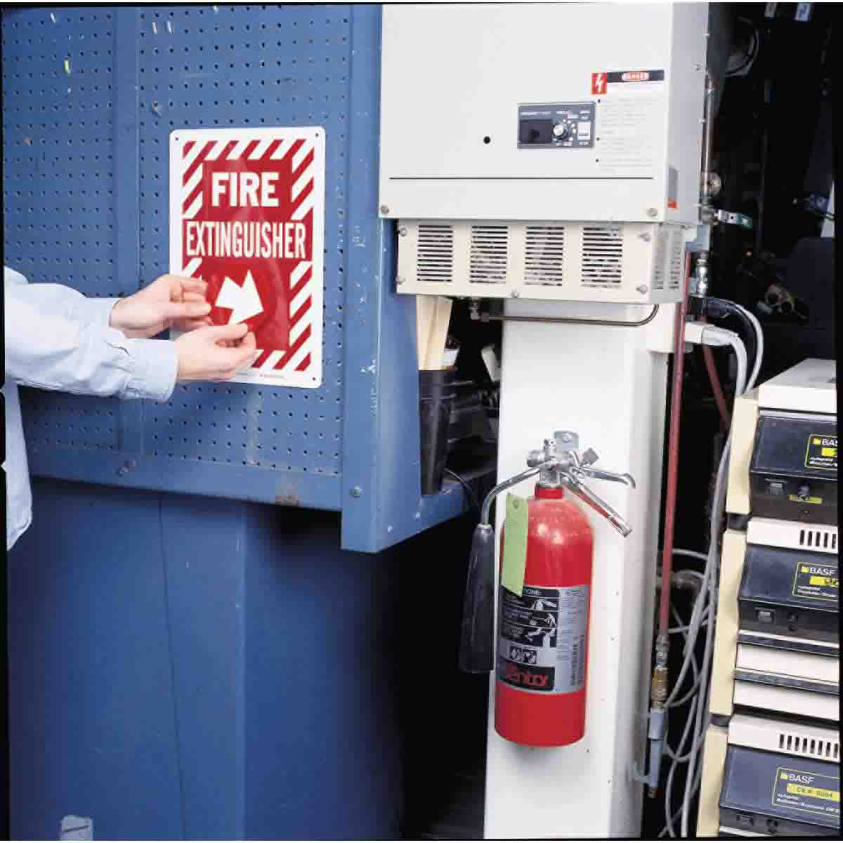Fire Extinguisher Sign
